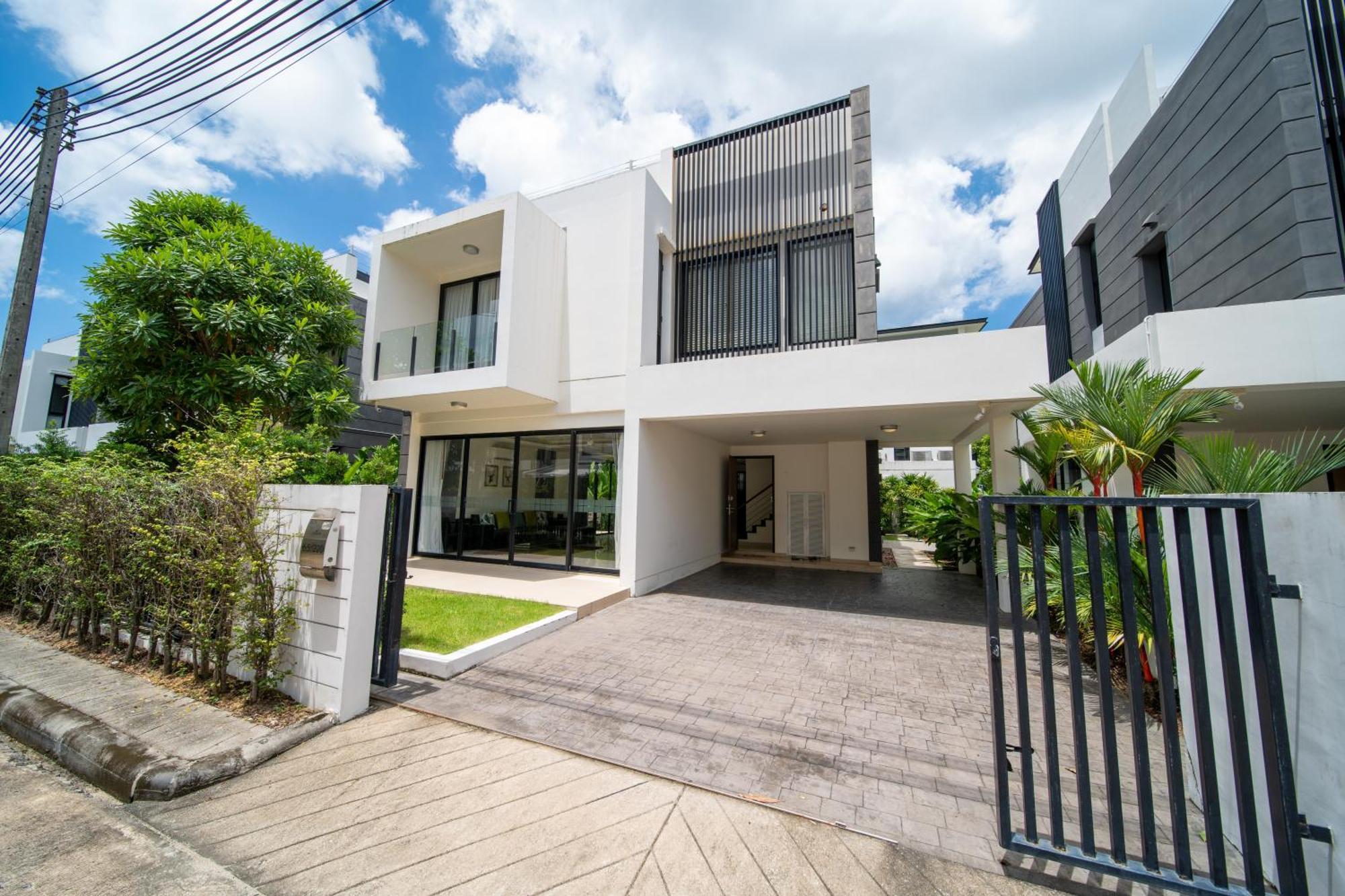 Laguna Park 的现代化5卧室泳池别墅 וילה Phuket